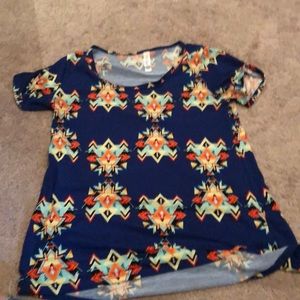 Lula Roe Aztec print classic t XS